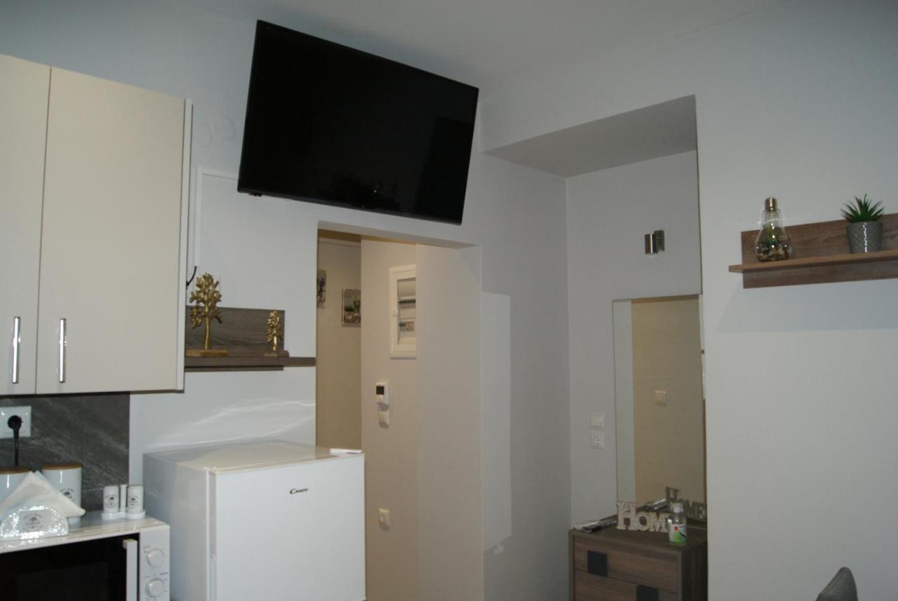 City Room Wolos Zewnętrze zdjęcie