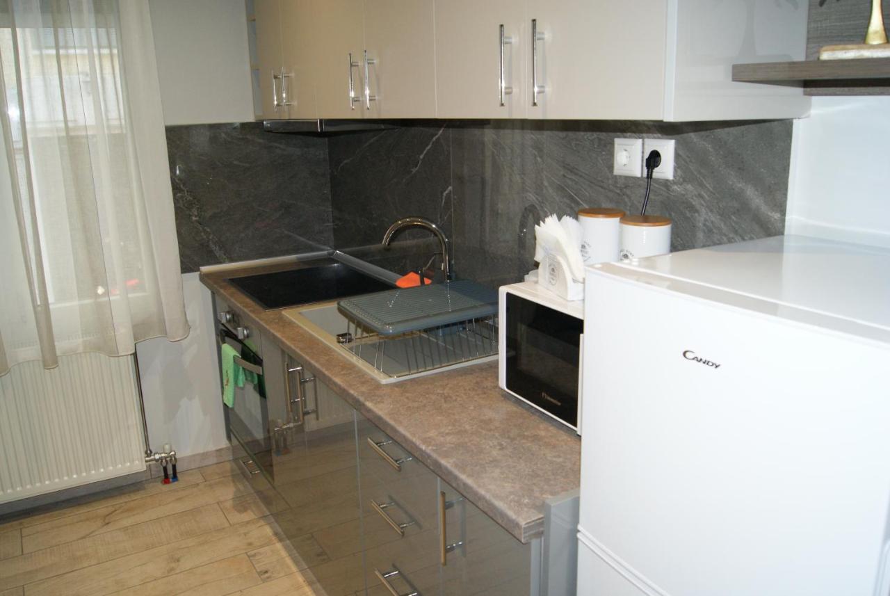 City Room Wolos Zewnętrze zdjęcie